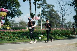 BIB: 
                            <button type="button" onclick="openModal(27613530)" class="btn btn-primary btn-sm float-right btn-popup" data-toggle="modal" data-target=".modal-high-quality">
                        <i class="fas fa-shopping-cart"></i> Add to Cart
                    </button>
                                            <button type="button" onclick="isThisMe(27613530, true)" class="btn btn-success btn-sm float-right btn-popup btn-isme hidden" data-toggle="tooltip" data-placement="bottom" title="นี่คือรูปของคุณใช่ไหม คลิกที่นี่เพื่อเอาเข้าอัลบั้ม">
                        <i class="fas fa-plus"></i> Add to album
                    </button>
                    <button type="button" onclick="isThisMe(27613530, false)" class="btn btn-warning btn-sm float-right btn-popup btn-isnotme hidden">
                        <i class="fas fa-ban"></i> Remove from album
                    </button>